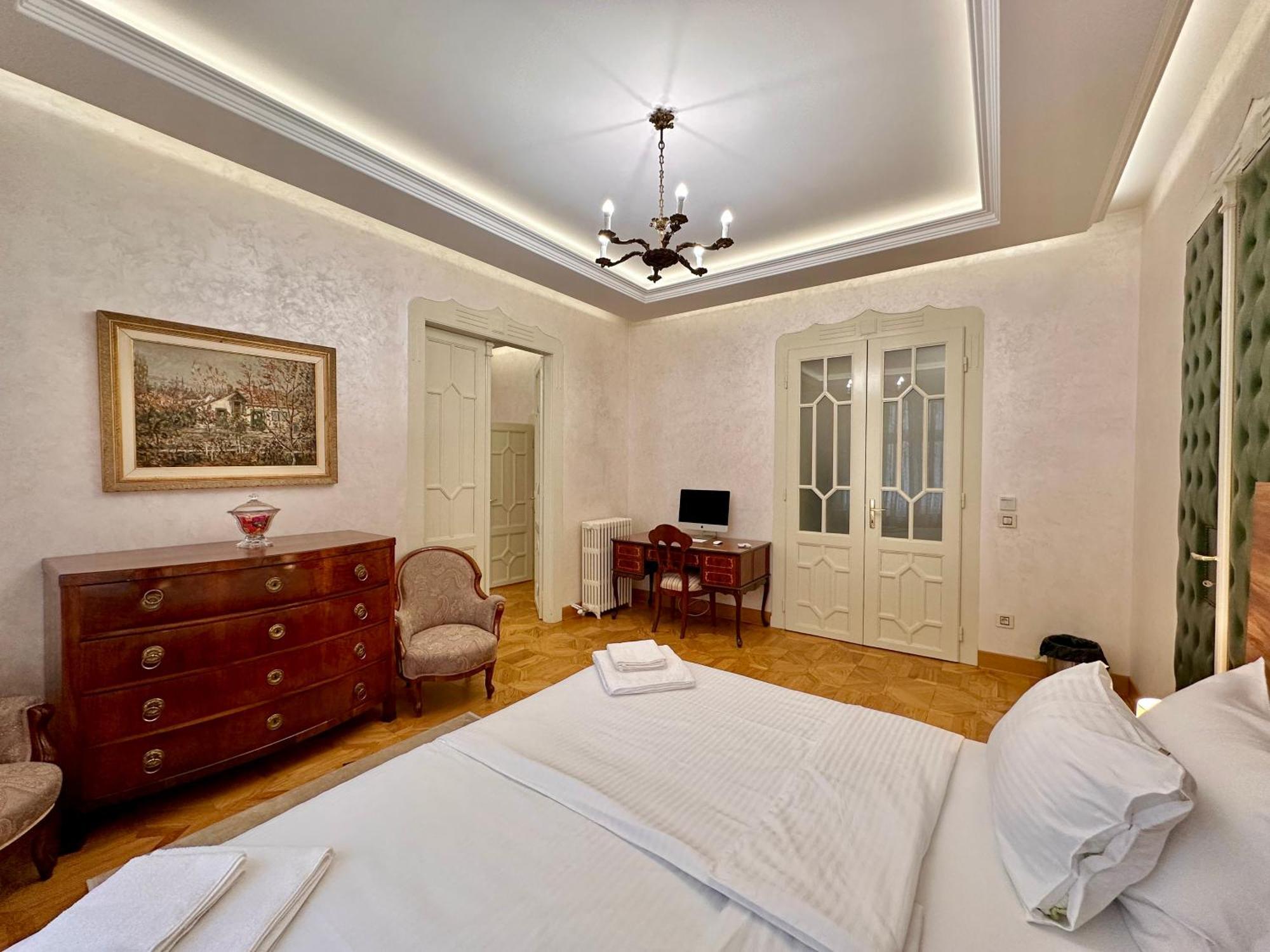 Djuras Residence In The Center Of Belgrad Exterior foto